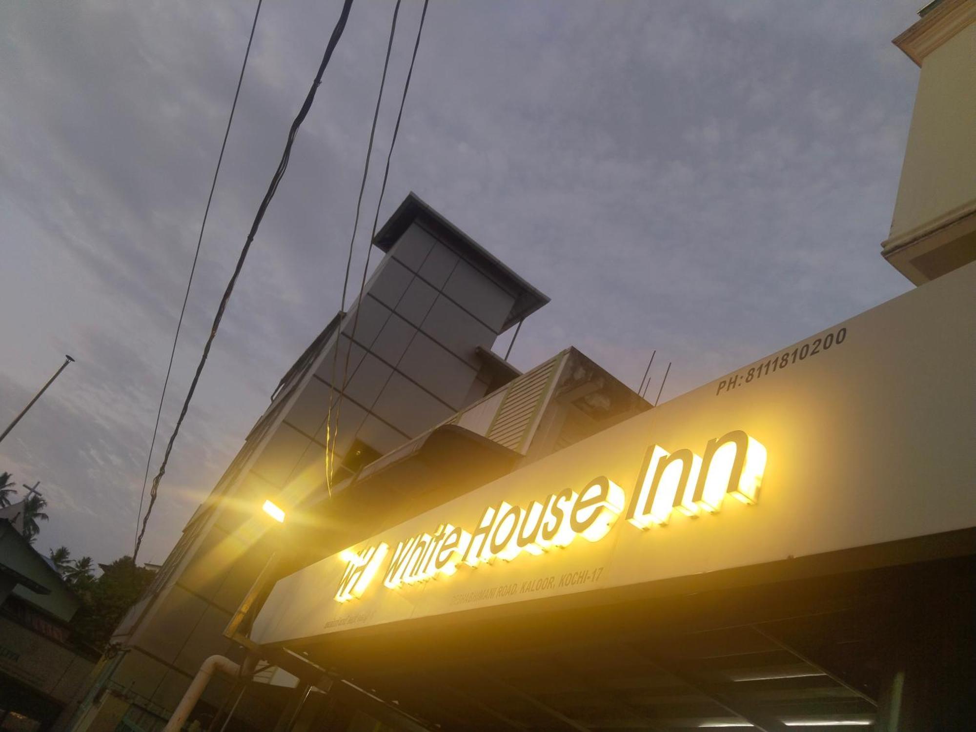 White House Inn Kochi ภายนอก รูปภาพ